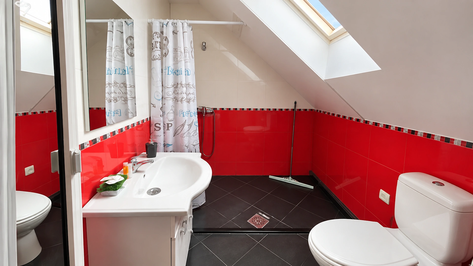Suite 1 - Private bathroom